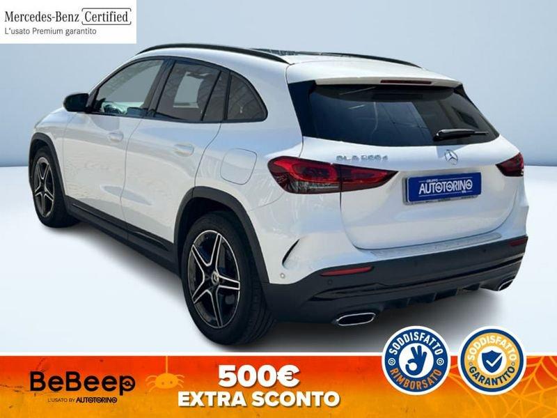 Mercedes-Benz GLA 200 D PREMIUM AUTO