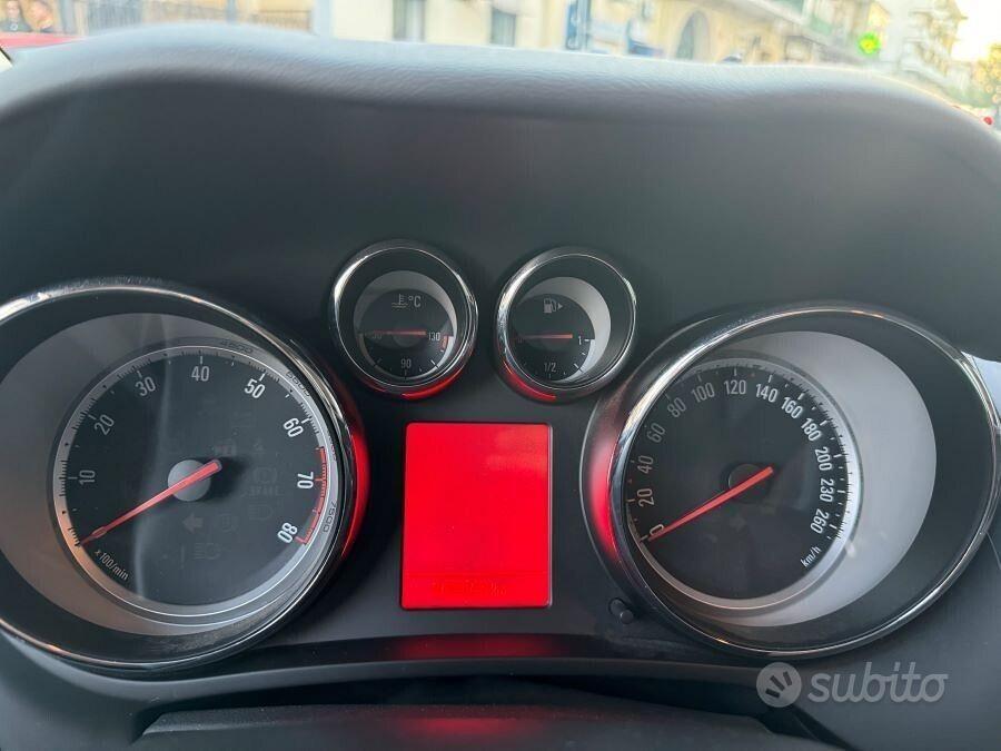 Opel zafira 1.6 metano cosmo 7 posti certificata