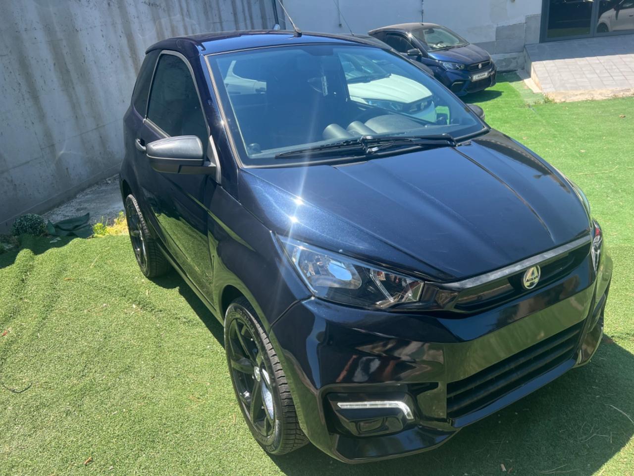 Aixam Emotion sport black 2021 12000 km