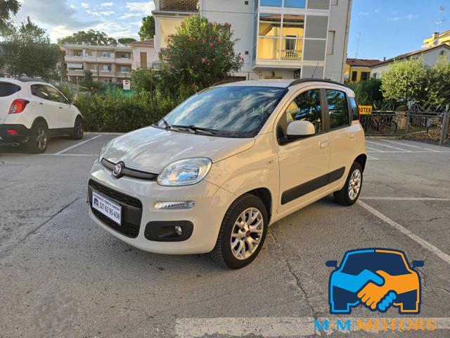 FIAT Panda 0.9 TwinAir Turbo Natural Power Lounge