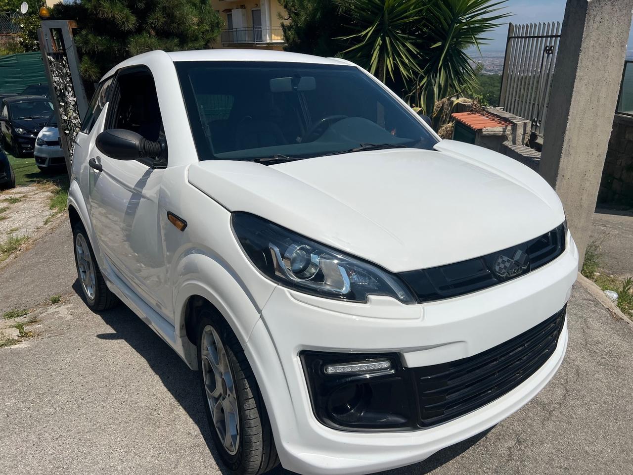 Ligier js 50 elegance white 2021 17000 km