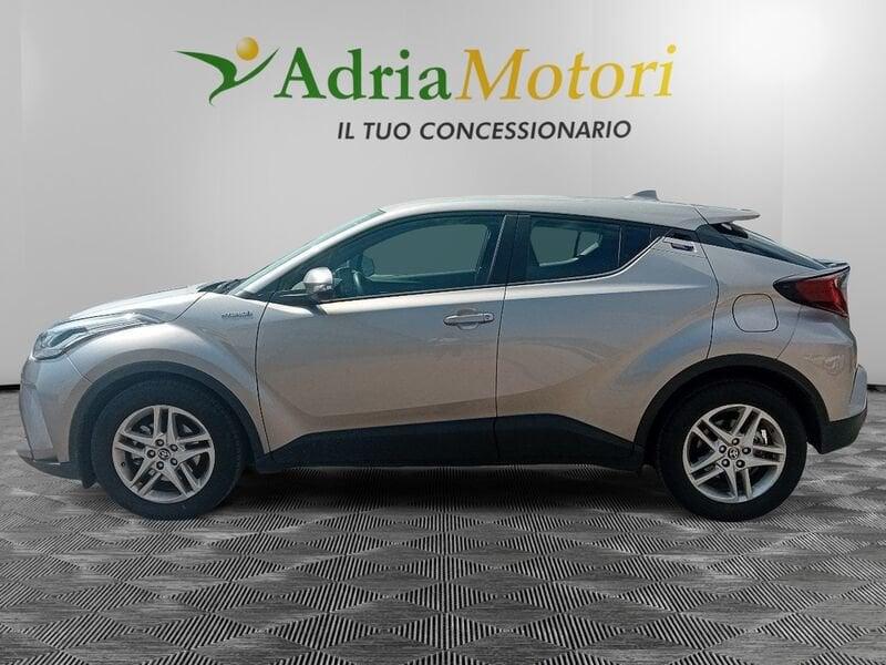 Toyota C-HR Hybrid 1.8H (122CV) E-CVT Dynamic