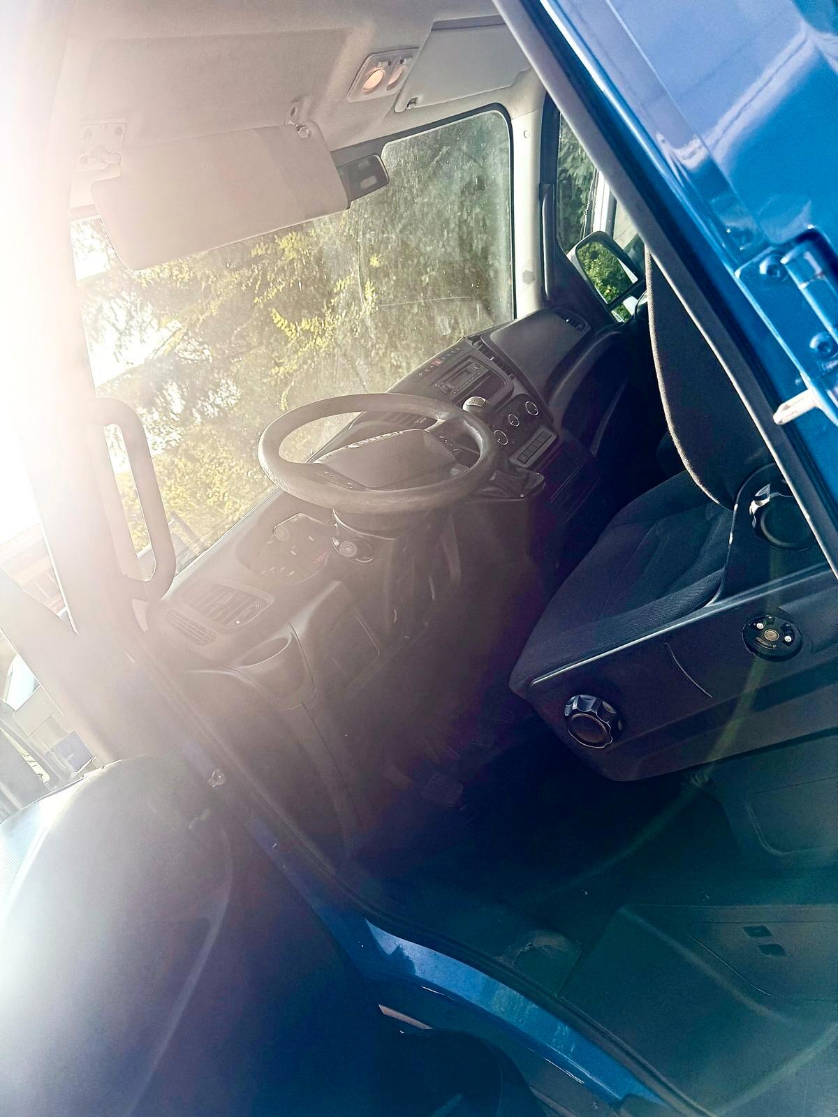 Iveco Doppia Cabina 6 posti