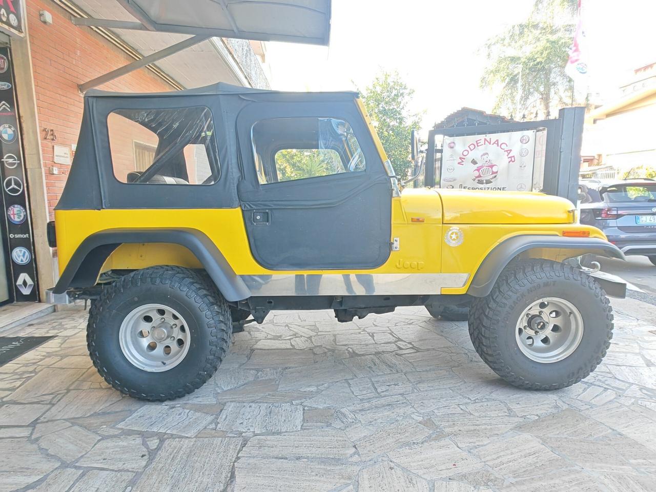 Jeep CJ-7 RENEGADE