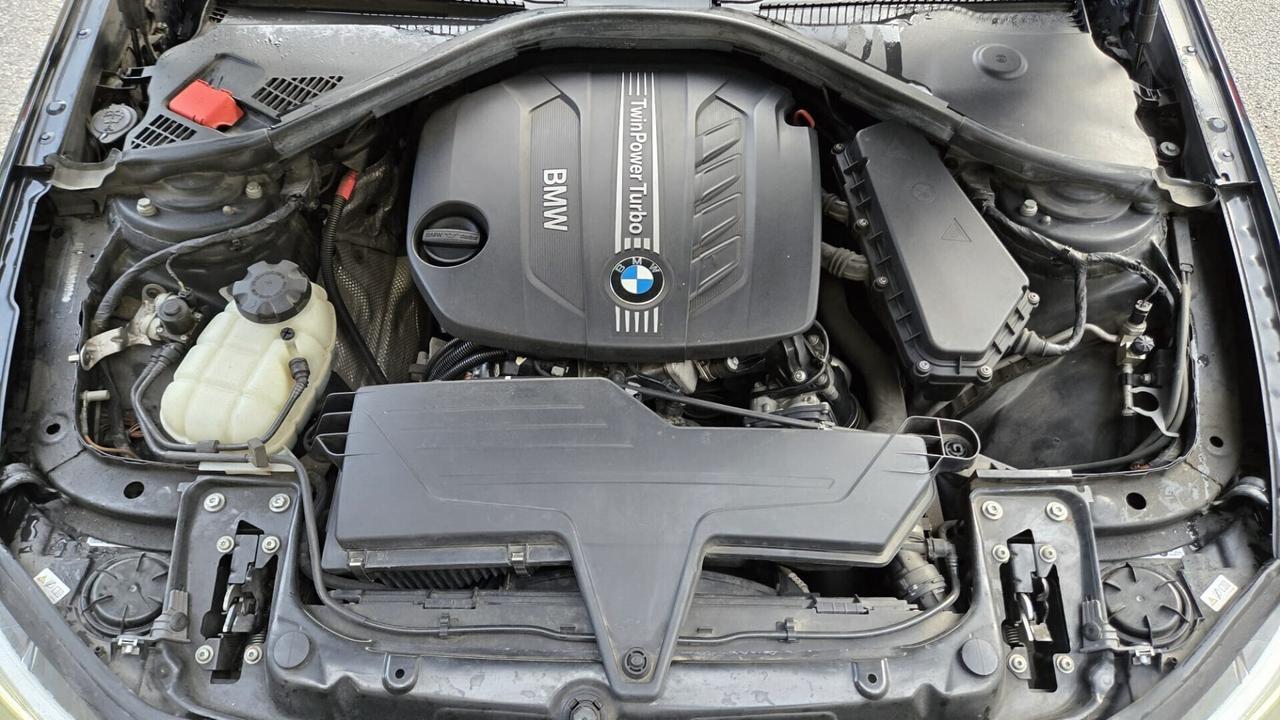 Bmw 116 116d 5p. Efficient Dynamics Urban xNeopate