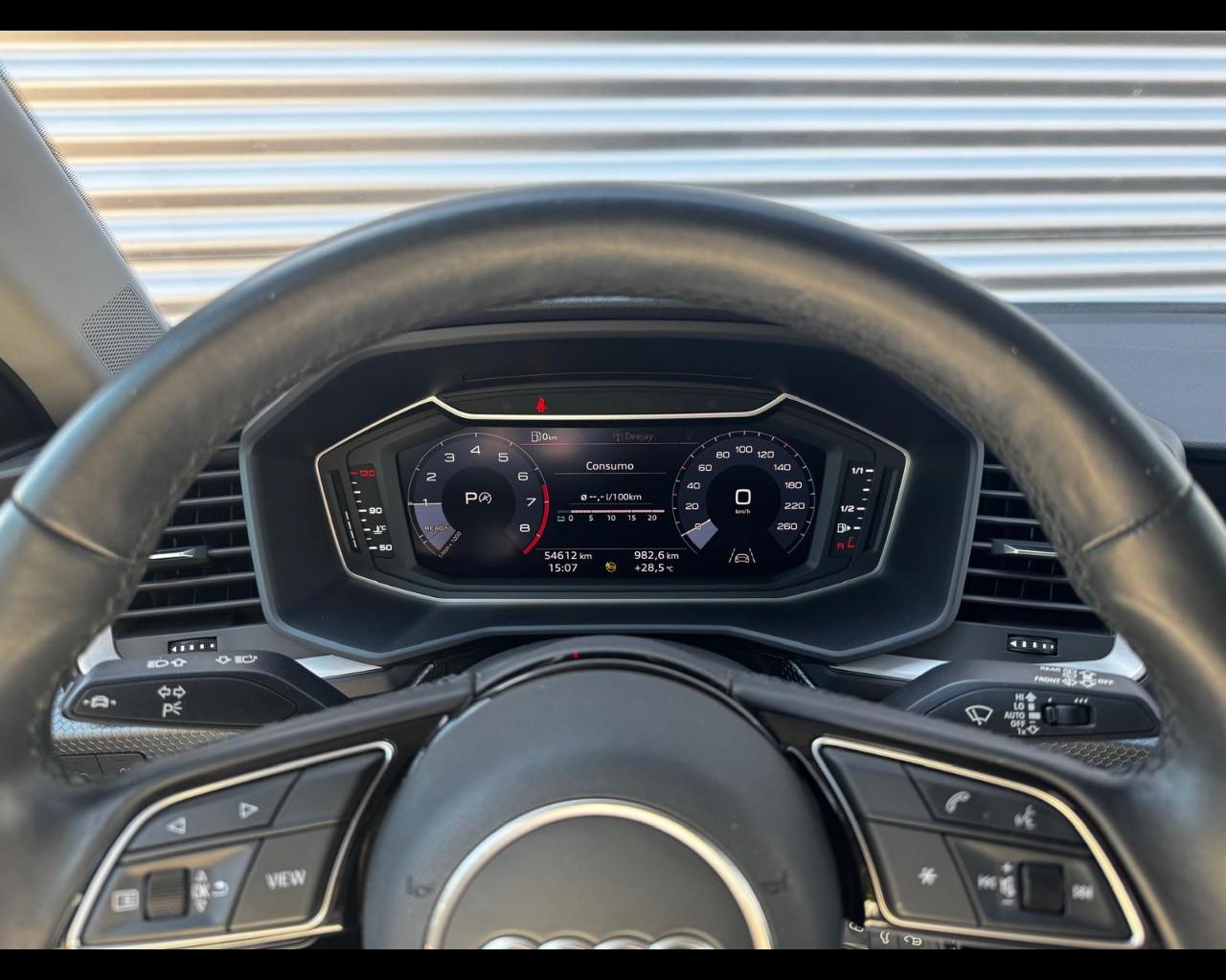 AUDI A1 ALLSTREET 30 TFSI S-TRONIC ADMIRED