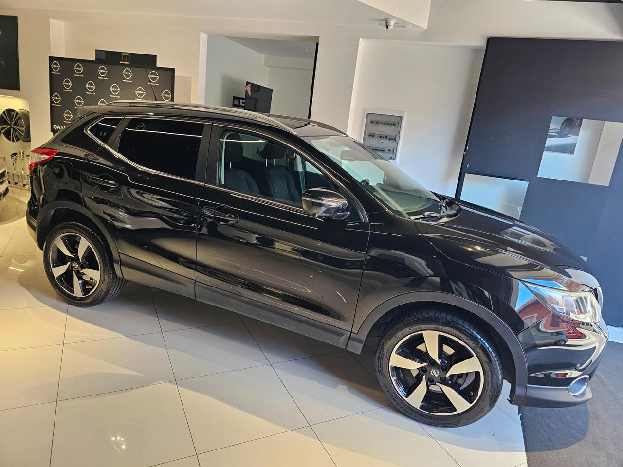 Nissan Qashqai 1.5 dCi N-Connecta