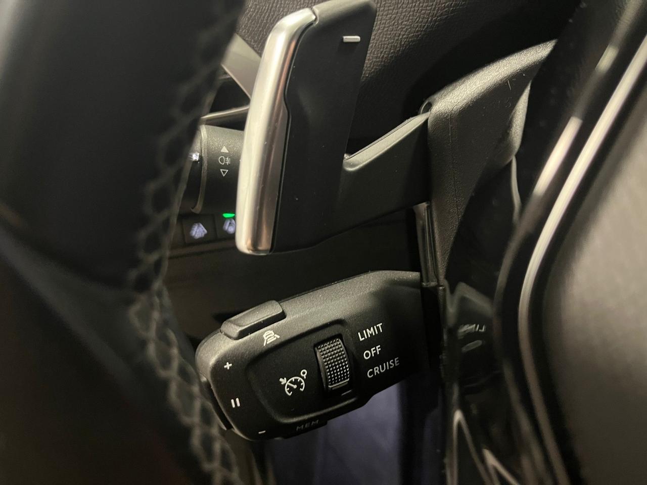 Peugeot 3008 BlueHDi 130 S&S EAT8 Allure