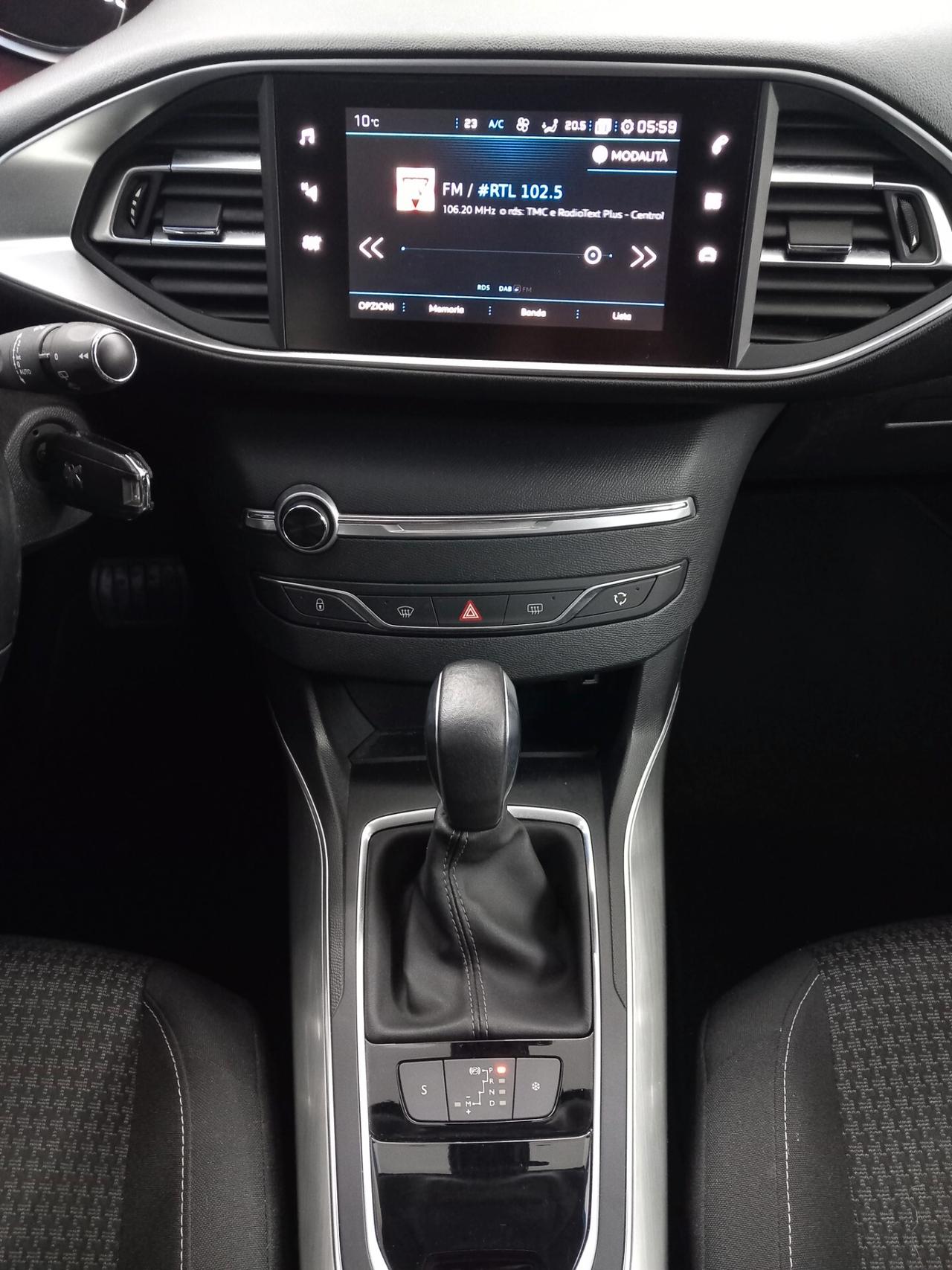 Peugeot 308 sw automatica anno 2019 1.5 diesel 63 mila km