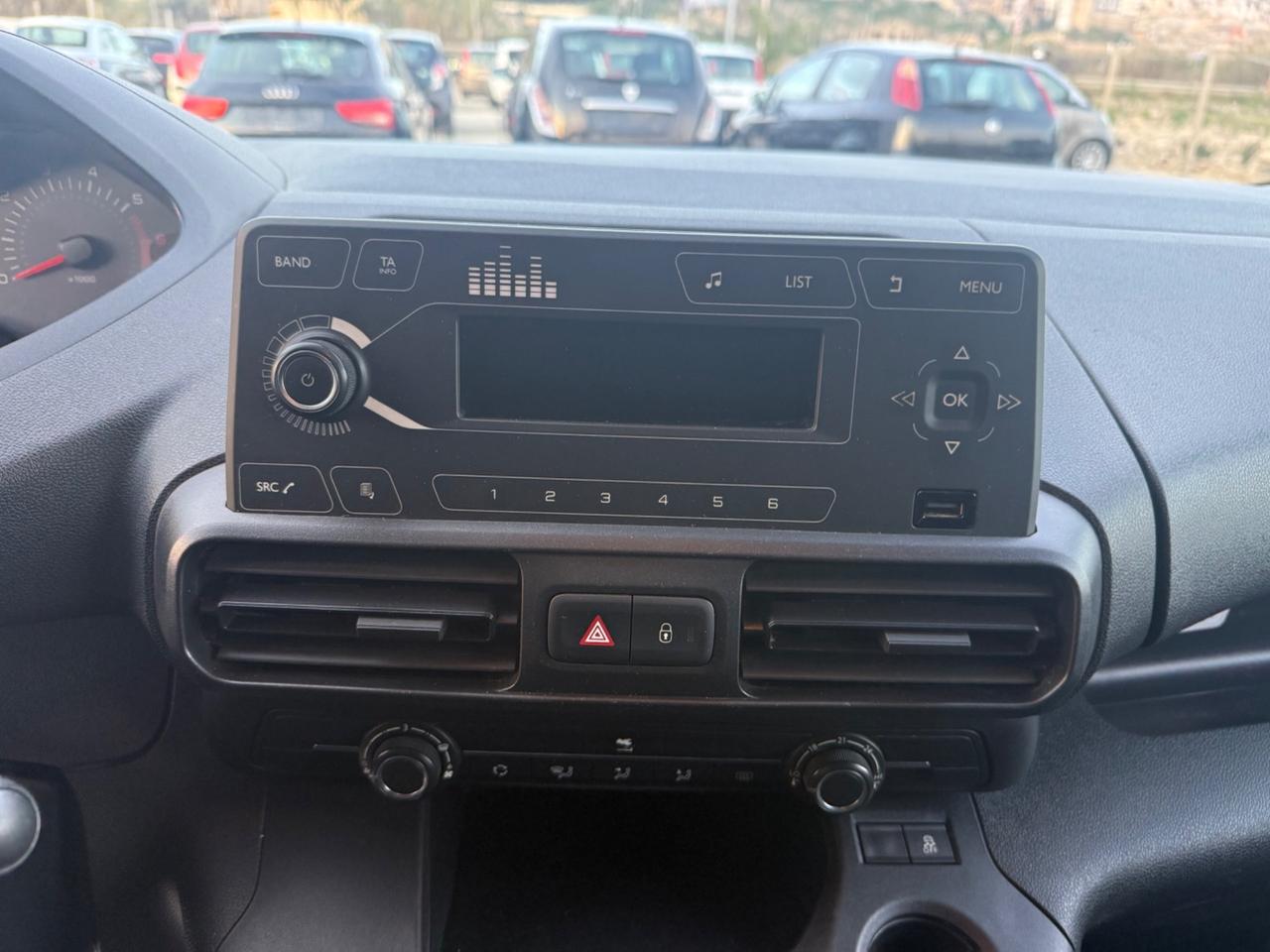 Peugeot Partner BlueHDi 130 cv n1 -5 posti