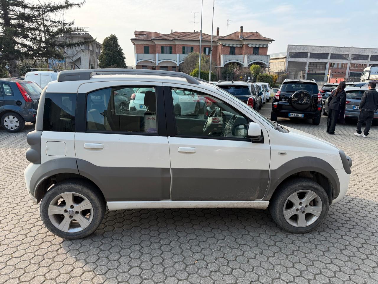 Fiat Panda 1.3 MJT 16V DPF 4x4 Cross
