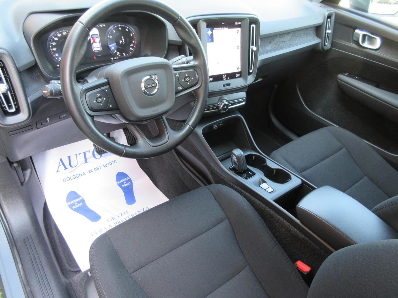 Volvo XC40 1.5 t2 Momentum Core auto