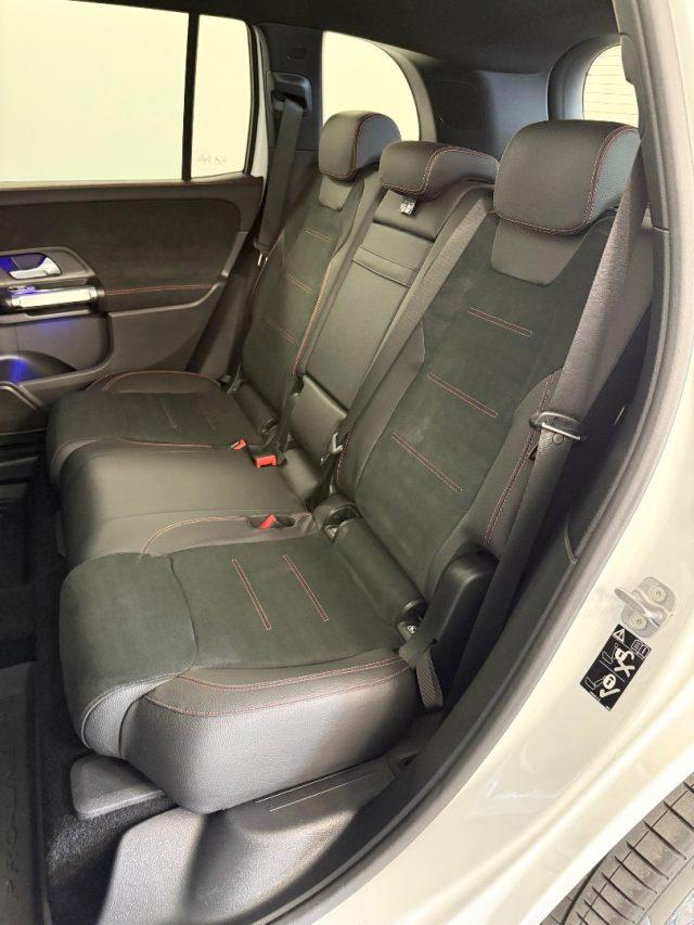 MERCEDES-BENZ GLB 200 d Premium AMG Line