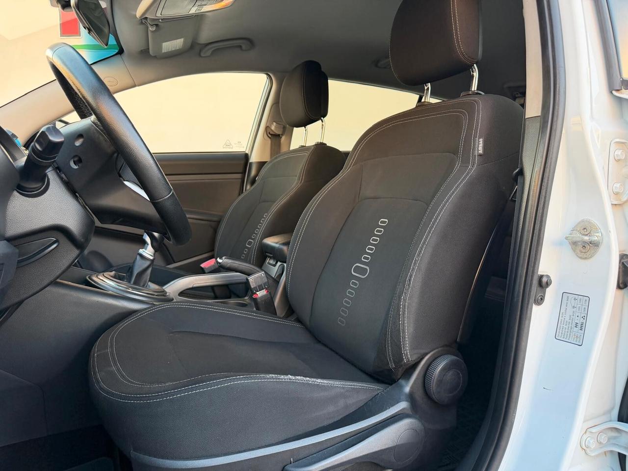 Kia Sportage 1.7 CRDI VGT 2WD Active
