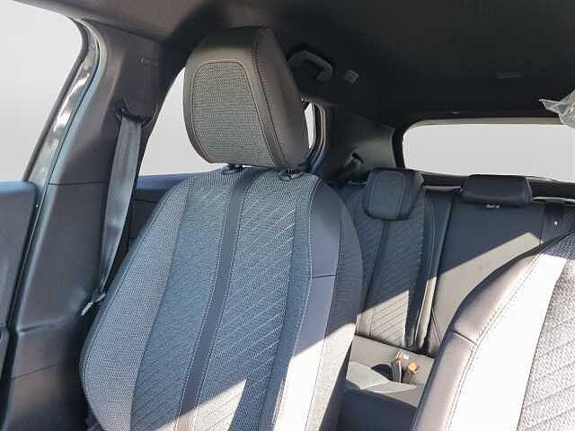 Peugeot 2008 2008 1.2 hybrid Allure 110cv e-dcs6