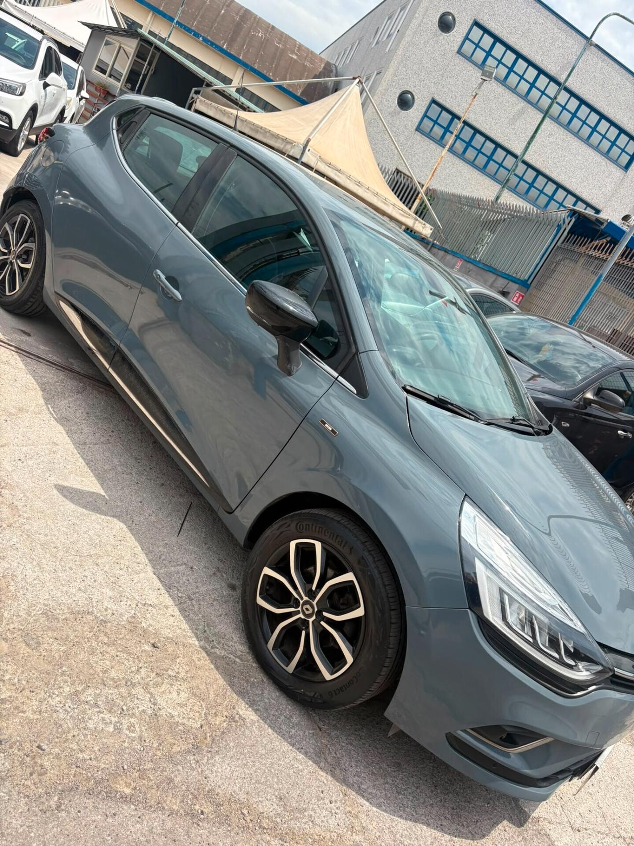 Renault Clio TCe 12V 90 CV GPL 5 porte Moschino Zen