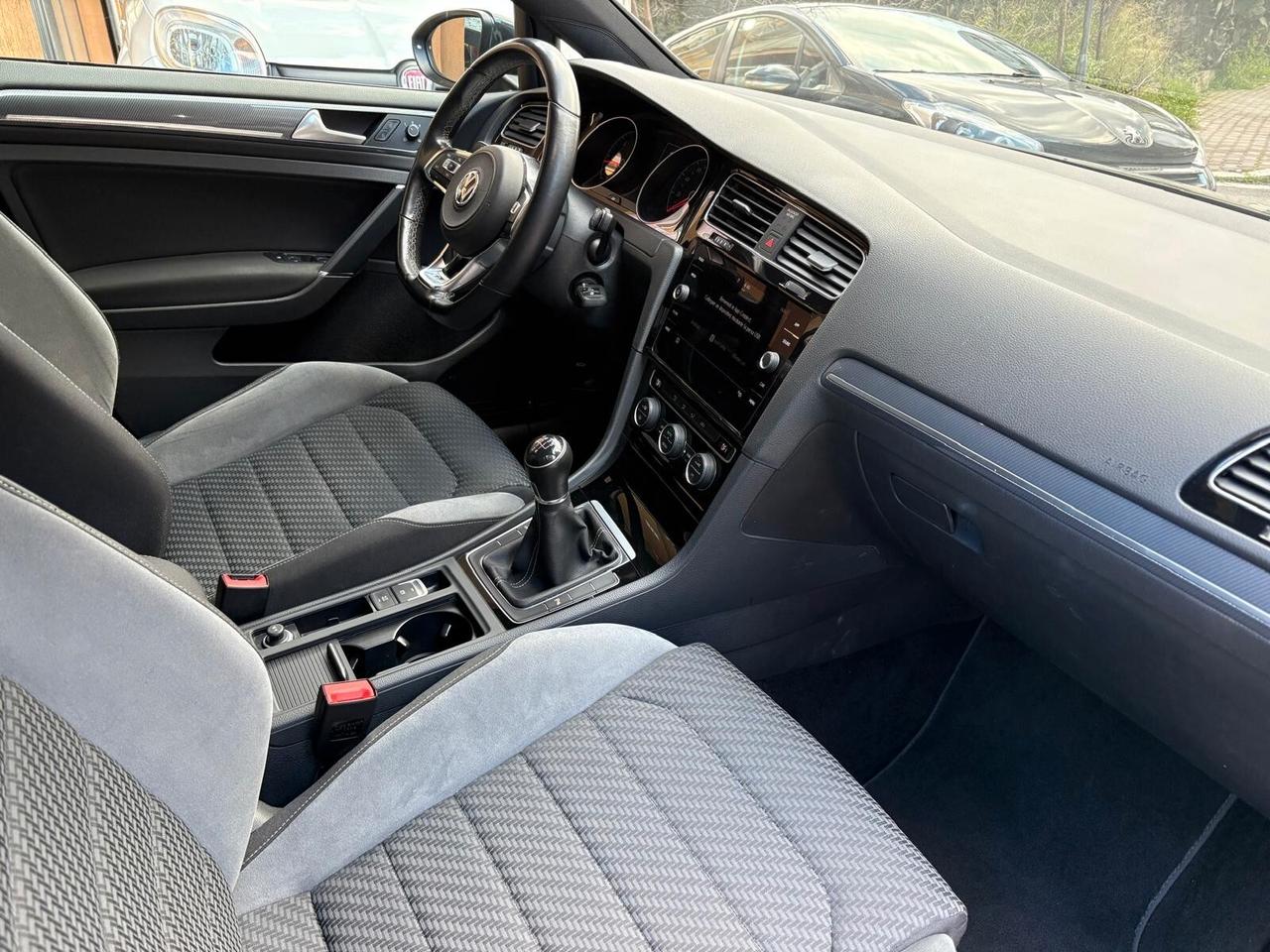 Volkswagen Golf 1.6 TDI 115 CV 5p. R-LINE BlueMotion Technology