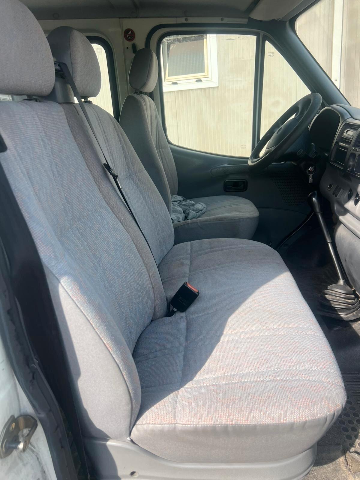 Ford Transit/Tourneo Transit 100 2.5 D PC Combi