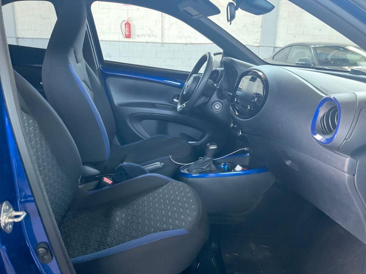Toyota Aygo X 1.0 automatica