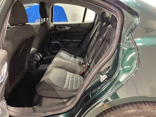 Alfa Romeo Giulia 2.2 Turbodiesel 160 CV AT8 Business