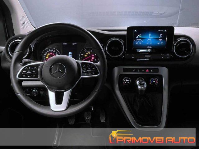 MERCEDES-BENZ T 160 d Premium