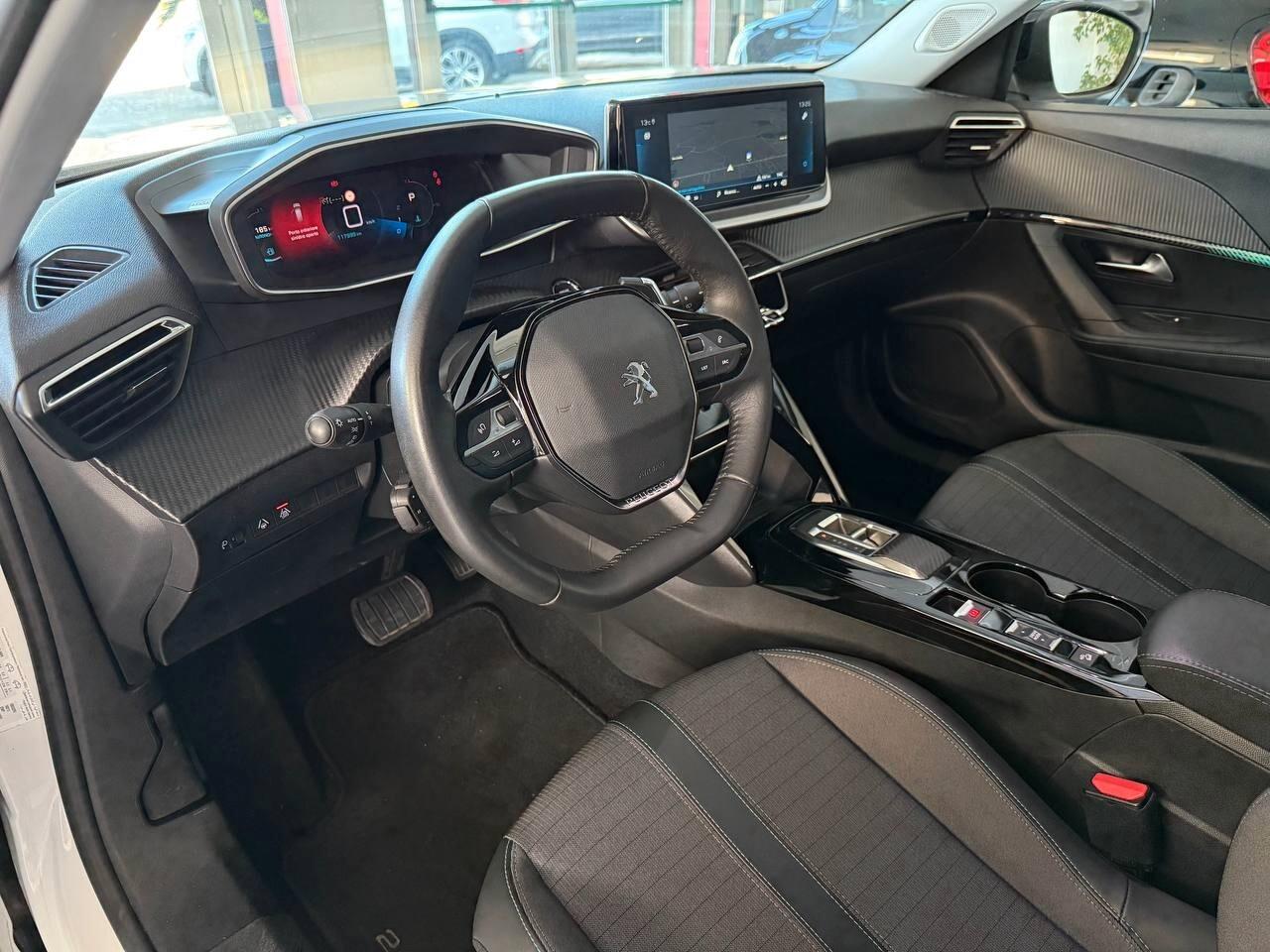 Peugeot 2008 BlueHDi 130 S&S EAT8 Allure Pack