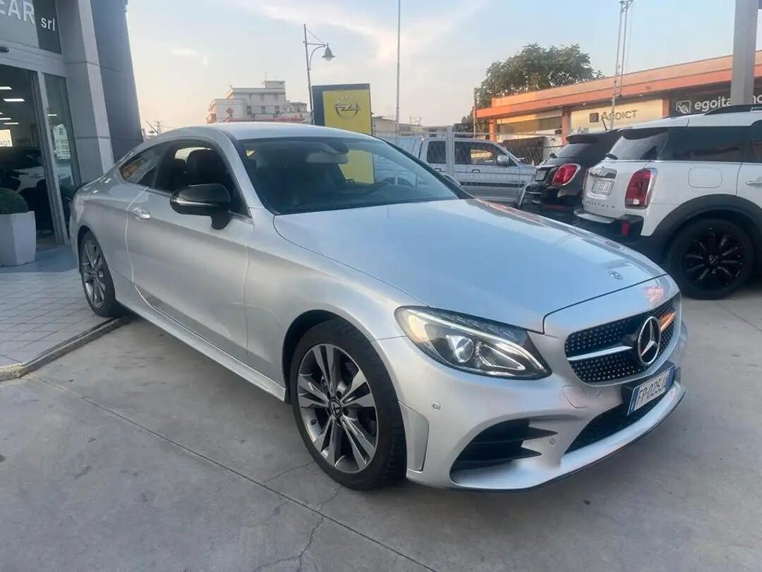 Mercedes-benz C 220 C 220 d Auto 4Matic Coupé Premium