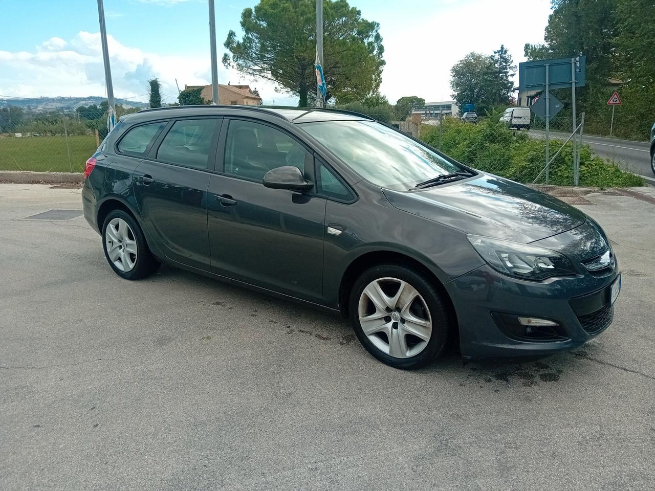 Opel Astra 1.4 Turbo 140CV Sports Tourer GPL Tech Elective