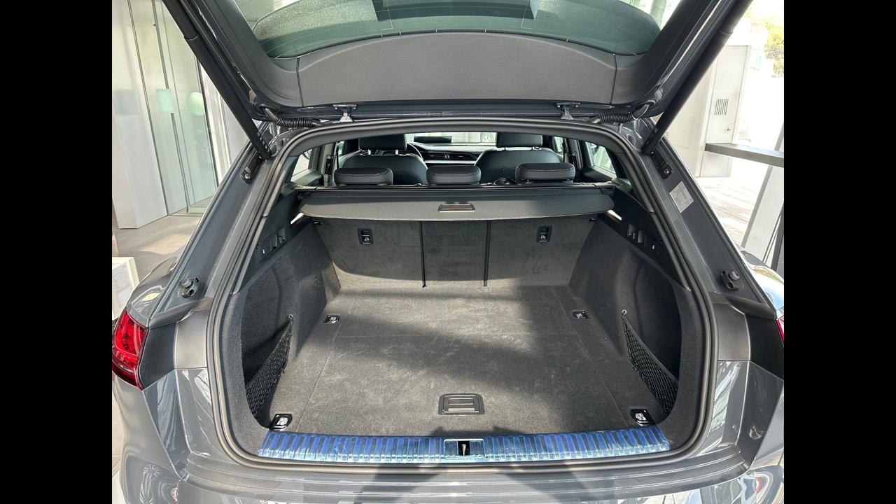 Audi Q8 e-tron 250/95