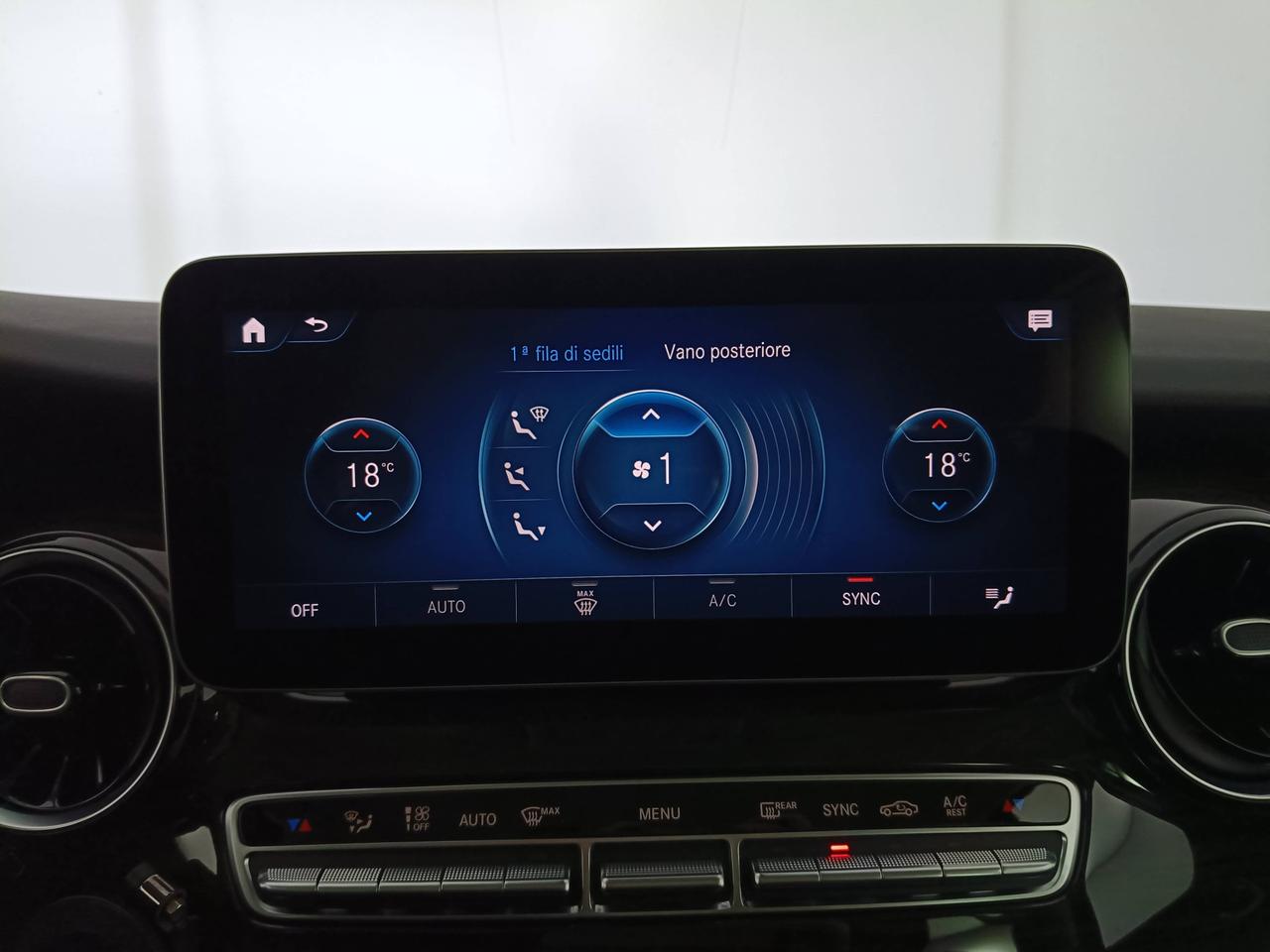 Mercedes-Benz Classe V - W447 2019 Extralong - V Extralong 300 d Premium 4matic auto