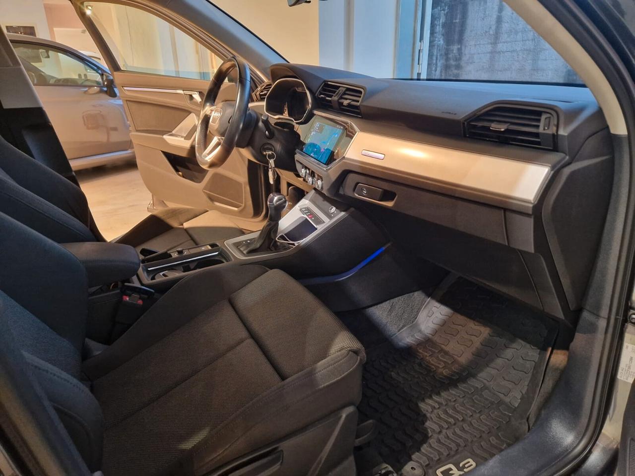 Audi Q3 35 TDI S tronic line edition