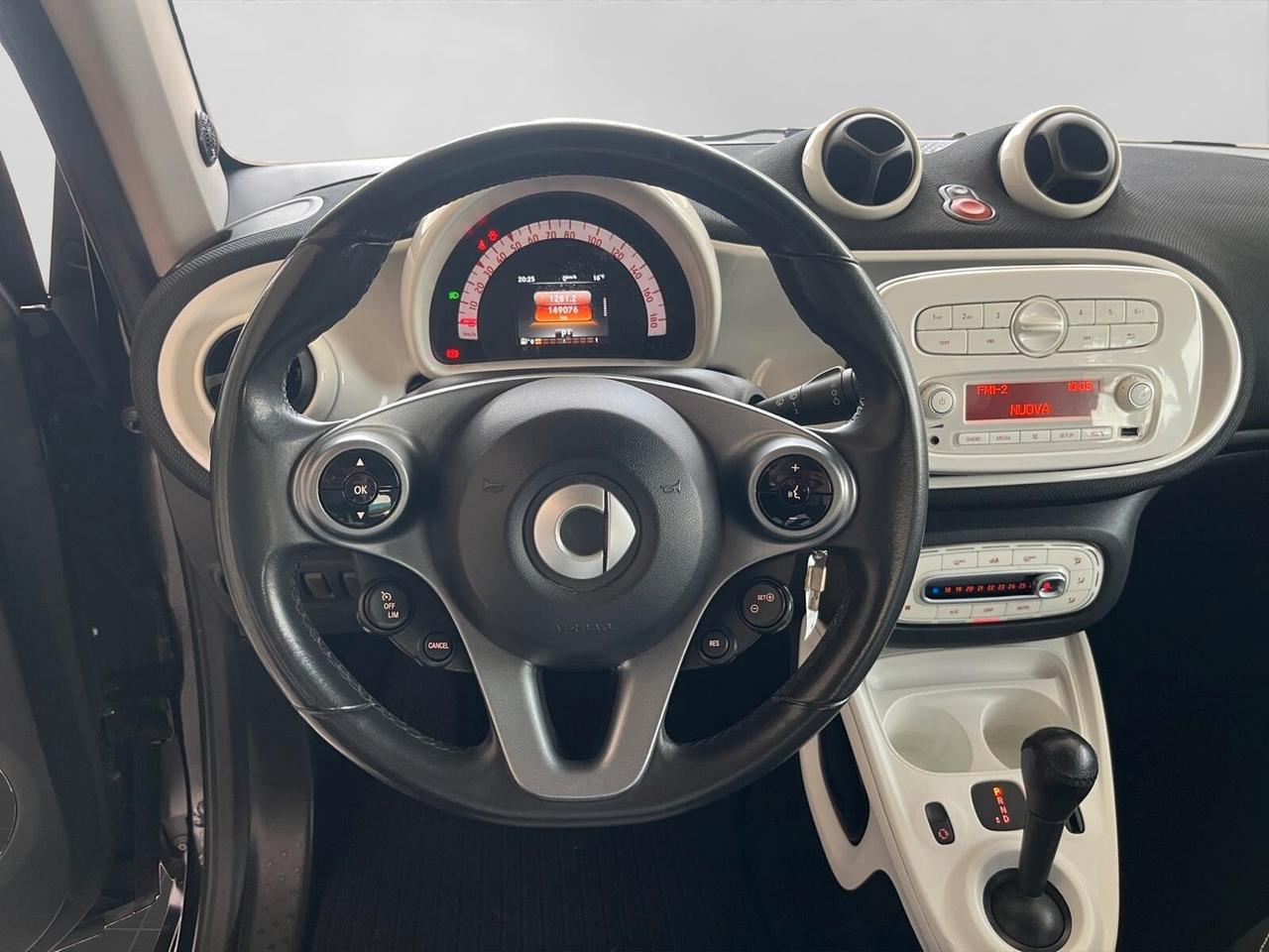 Smart ForTwo 1.0 71cv AUTOMATICA Passion NEOPATENTATI