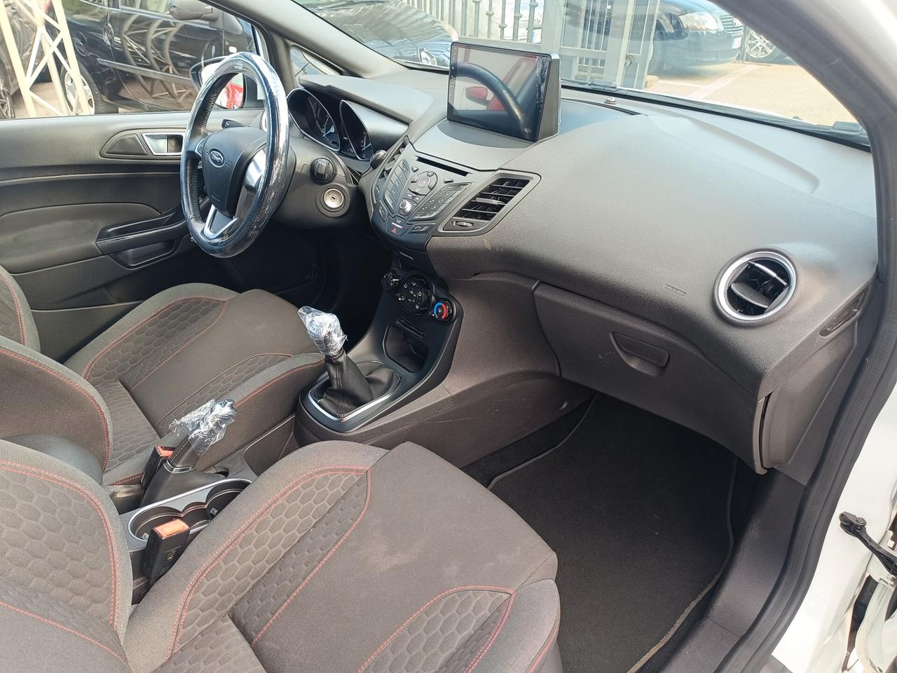 Ford Fiesta 1.0 EcoBoost 100CV 5 porte ST-Line