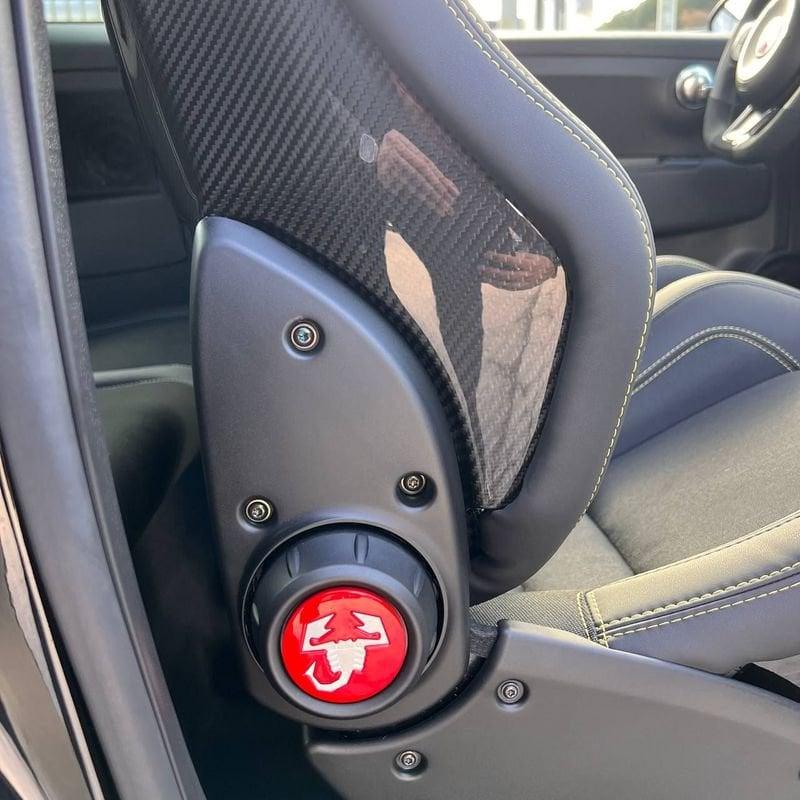 Abarth 695 1.4 Turbo T-Jet 180 CV 75° Anniversario