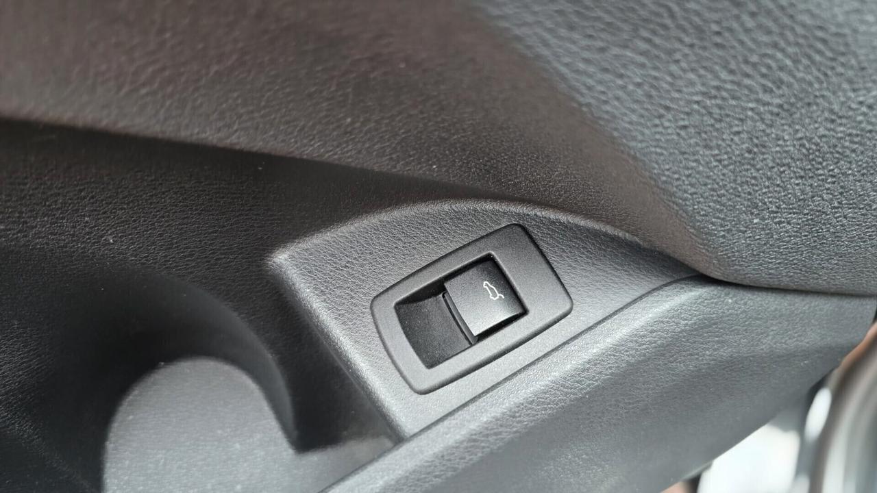 Bmw X1 sDrive18d xLine