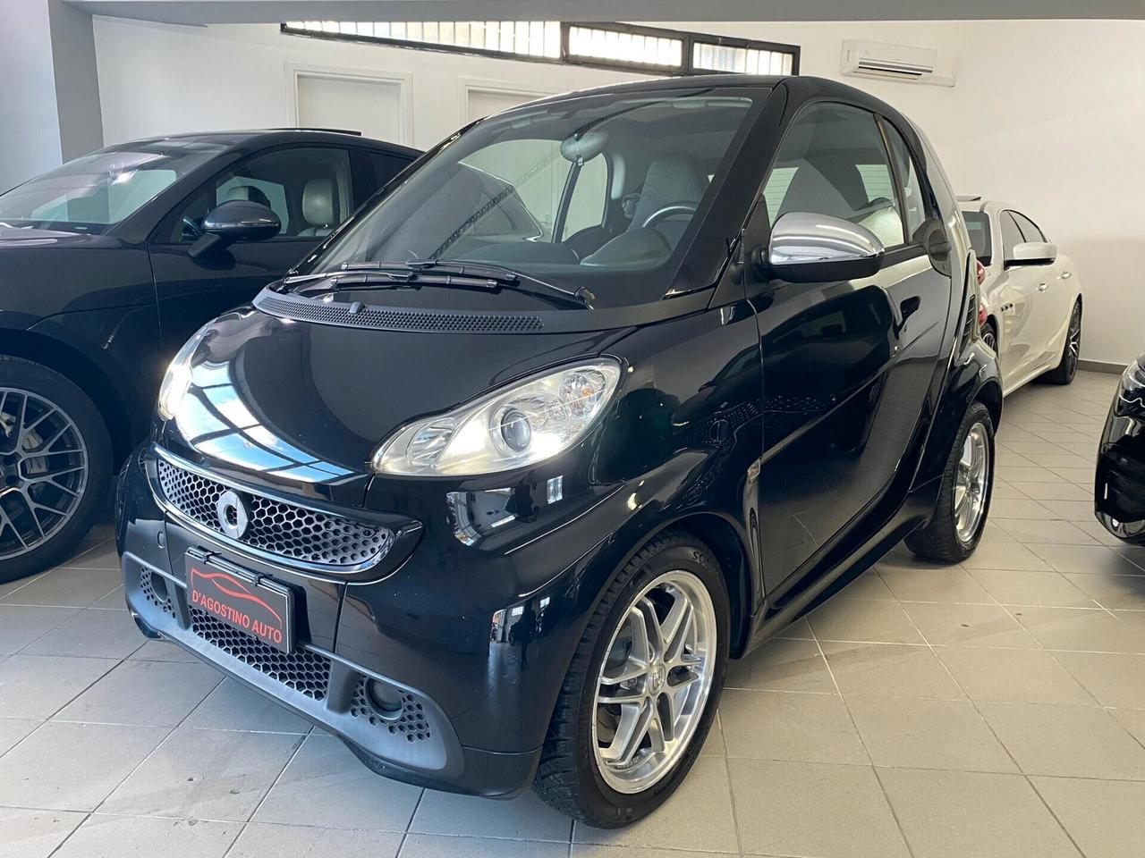 Smart ForTwo 1000 52 kW MHD coupé passion