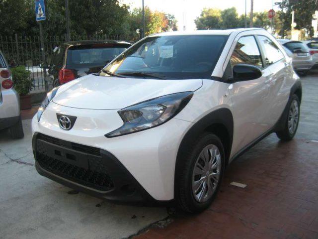 TOYOTA Aygo X 1.0 VVTI -72 CV 5 P ACTIVE