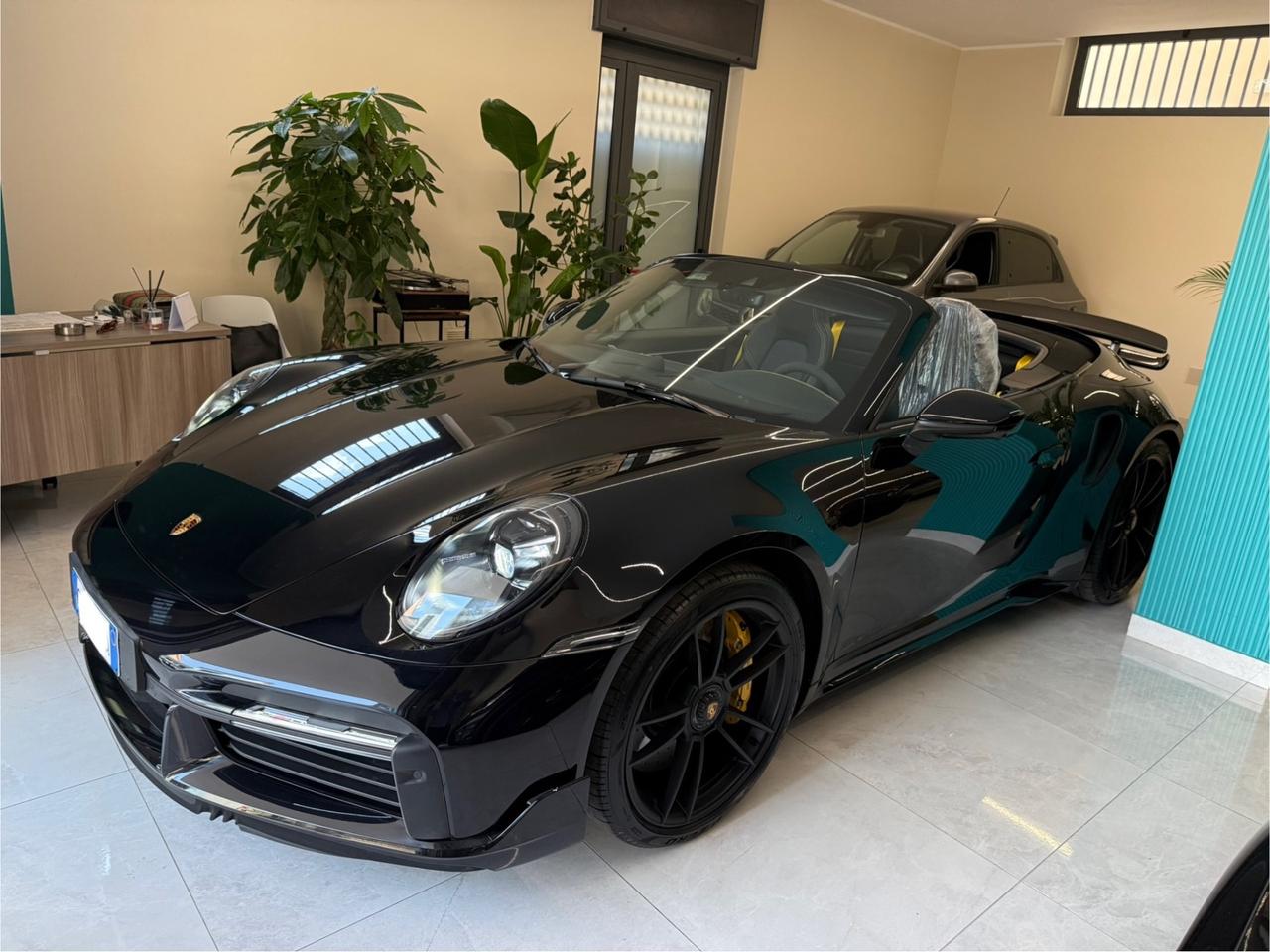 Porsche 911 Turbo Cabrio - AEREO KIT - 2.700 KM