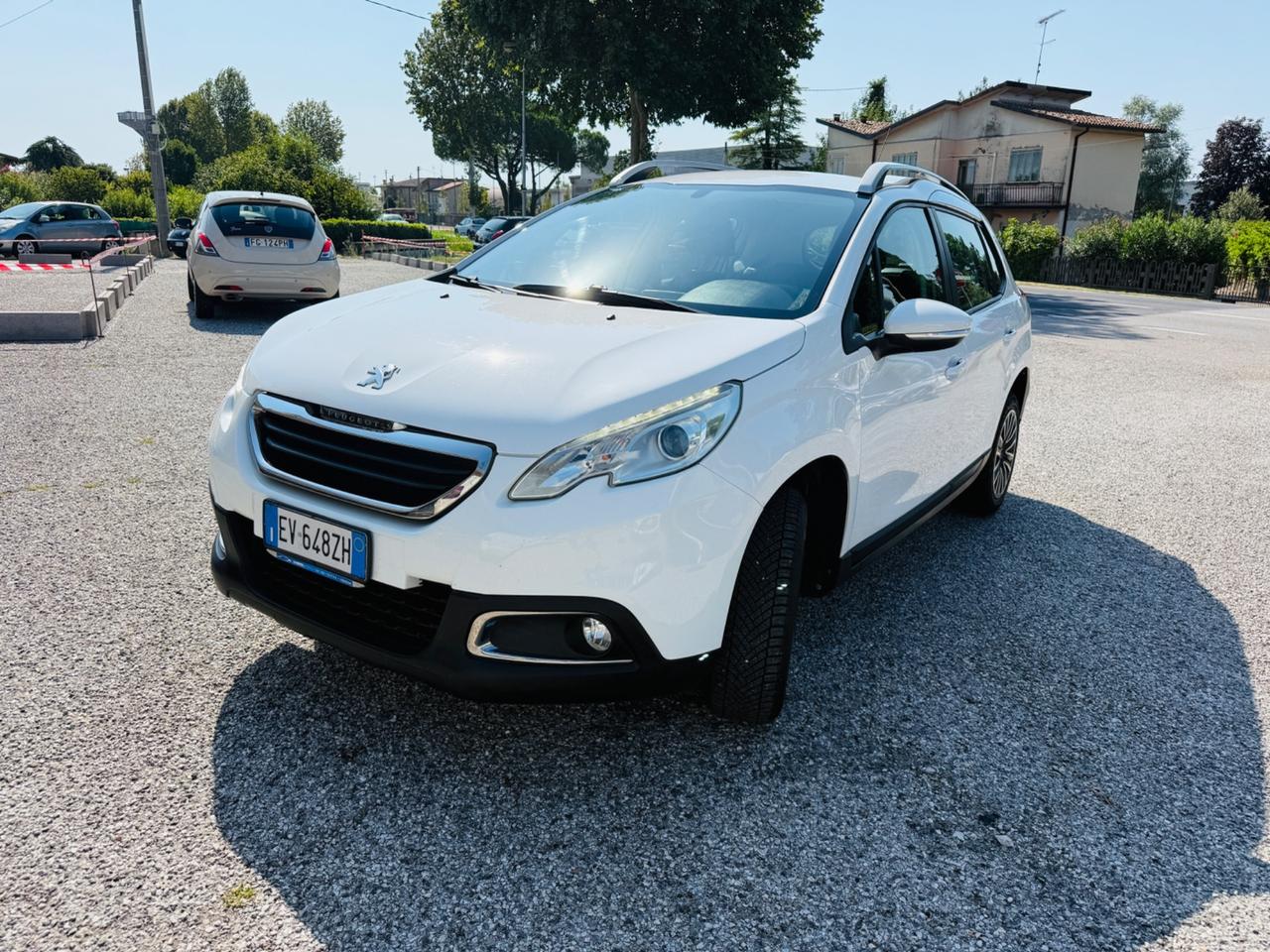 Peugeot 2008 1.2 82cv Active Ok Neopatentati