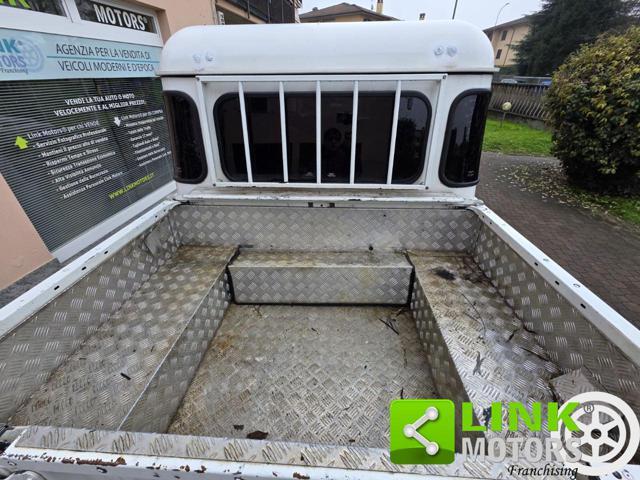 LAND ROVER Defender 2.4 TD4 122 CV 110 Crew Cab