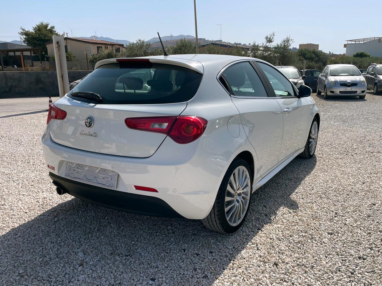 Alfa Romeo Giulietta 1.6 JTDm-2 105 CV Distinctive