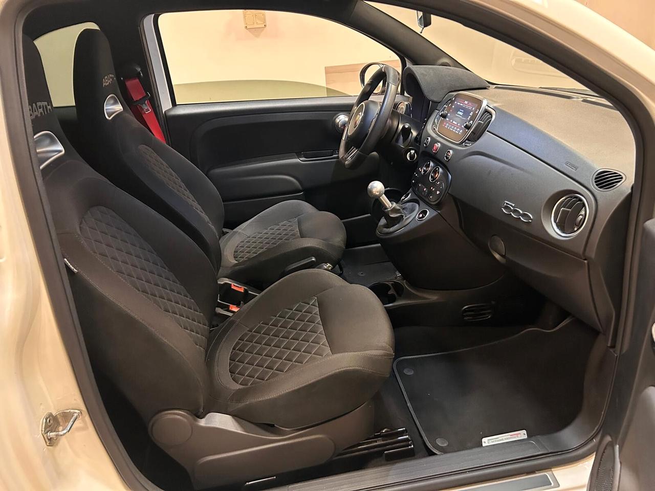 Abarth 595 1.4 Turbo T-Jet 180 CV Competizione