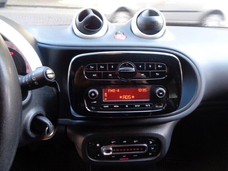 Smart ForFour 70 1.0 Bz SOLI 57.000 KM