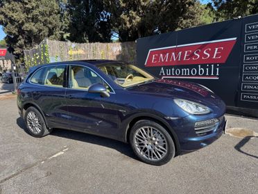 Porsche Cayenne S 3.0 ibrida - 2011