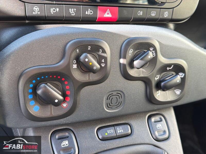 FIAT Panda 0.9 TwinAir 86 Cv 4x4 - 5 Posti, Ruotino, Bluetooth, Clima ecc