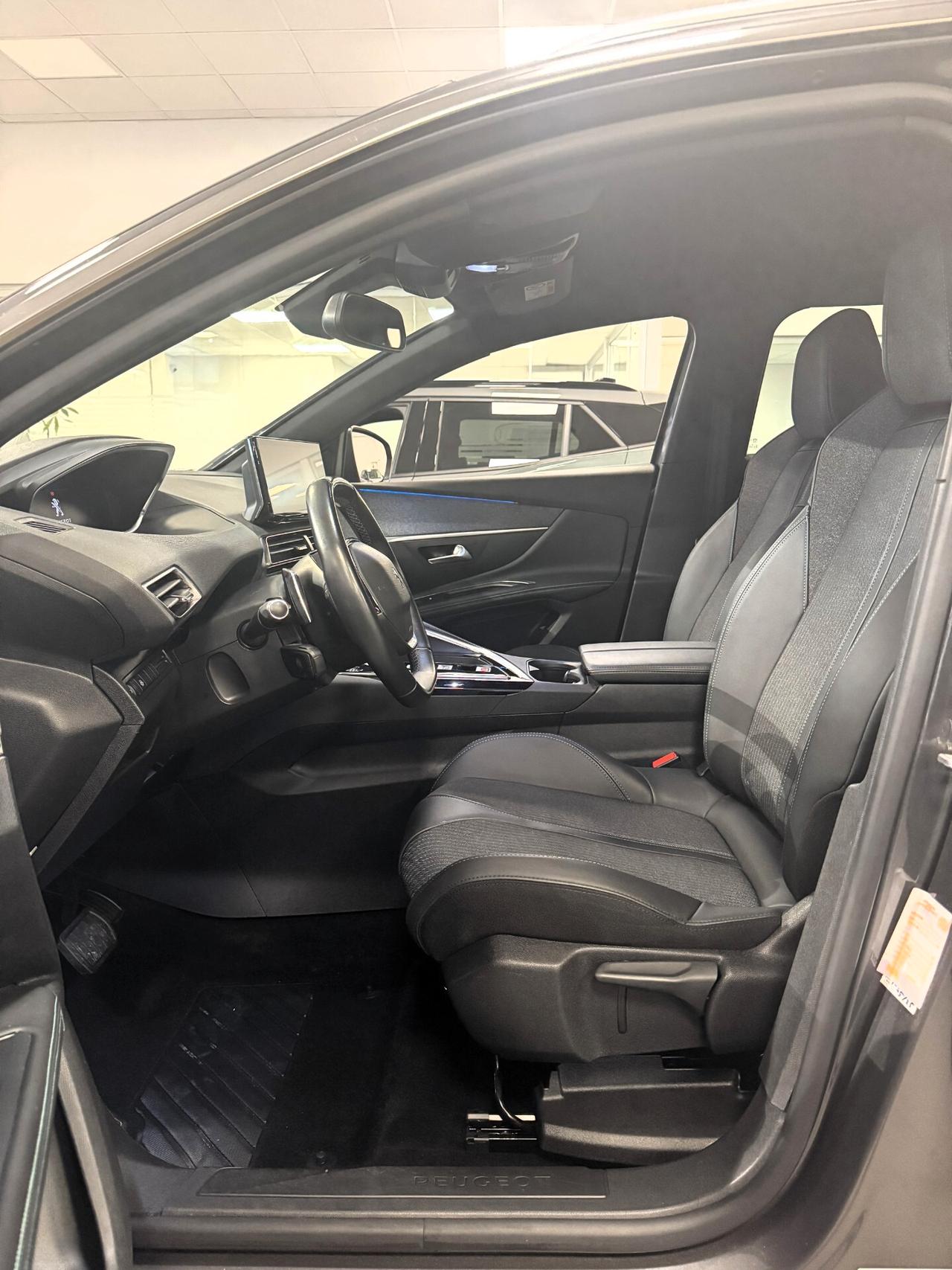 Peugeot 5008 BlueHDi 1.5 130CV EAT8 Allure Pack 7 posti