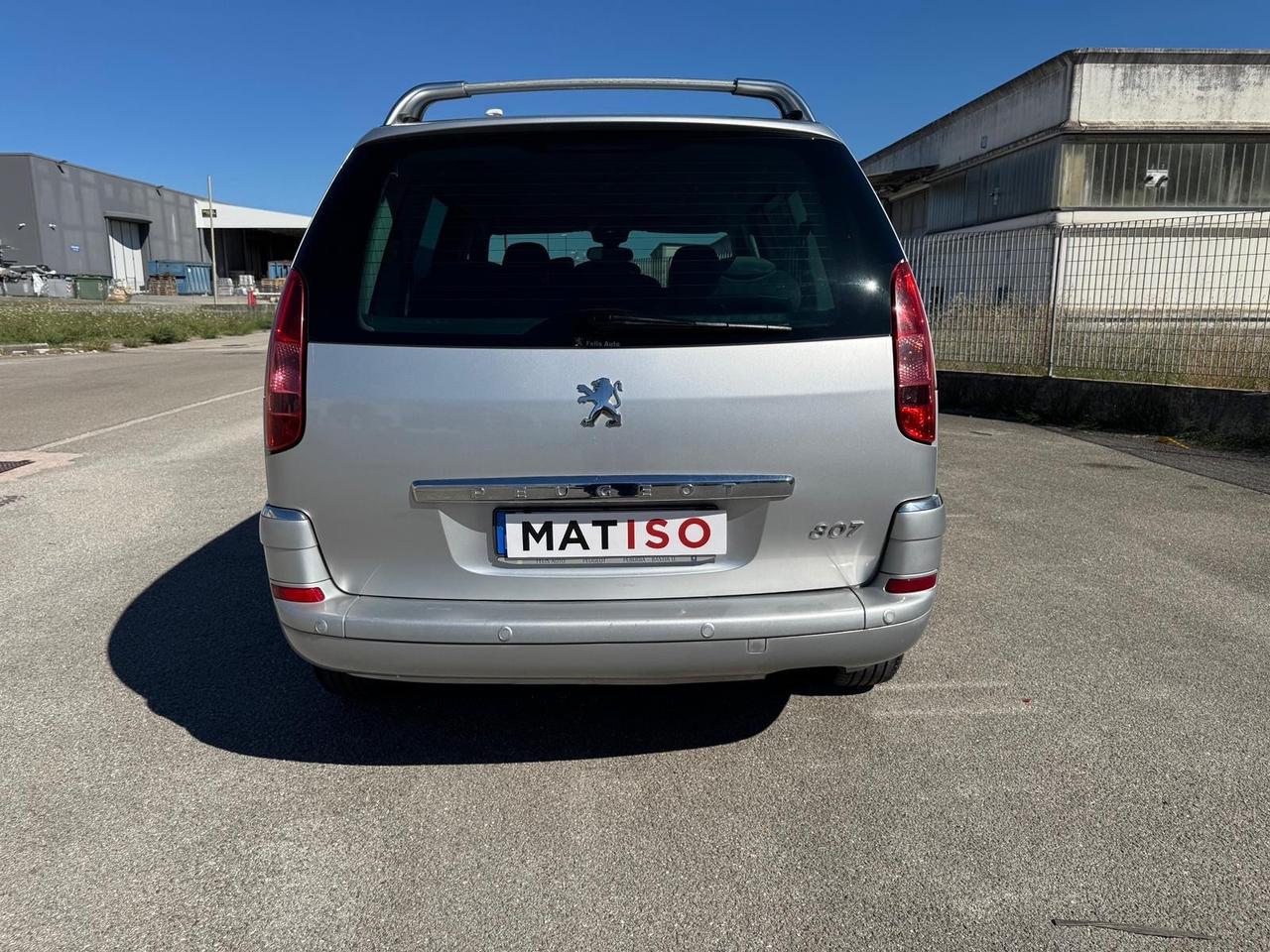 Peugeot 807 2.0 HDi. 5 Posti omologato per 8