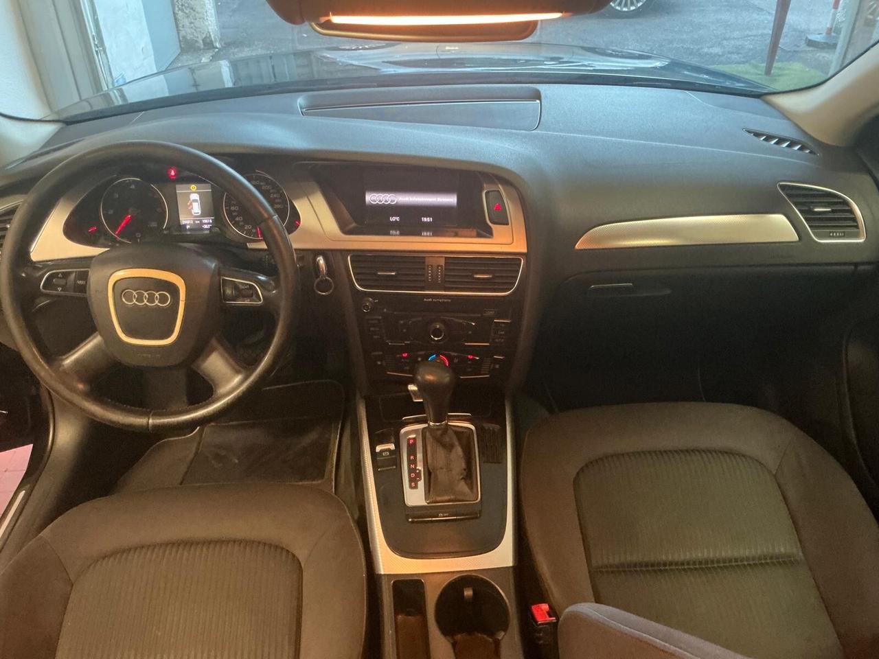 Audi A4 Avant 2.7 V6 TDI mult. Advanced Plus 2011