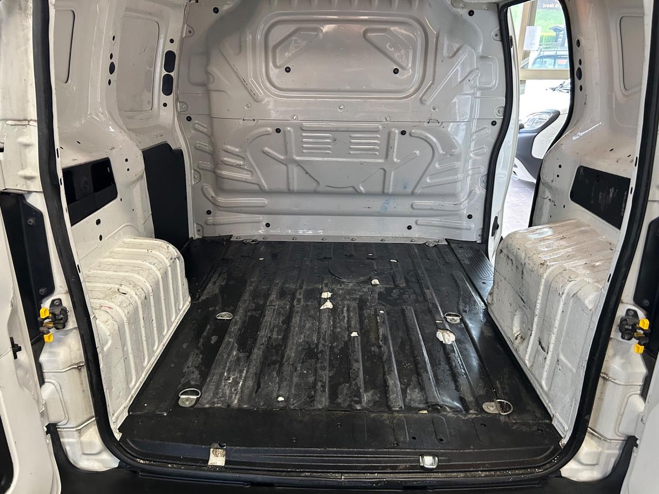 Fiat Fiorino 1.3 MJT 95CV Cargo SX