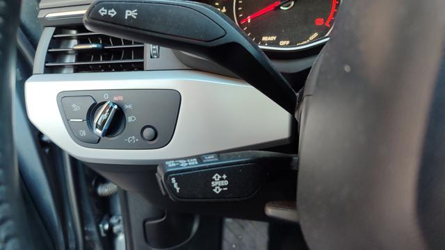 AUDI A4 Avant 35 TDI S-tronic Business